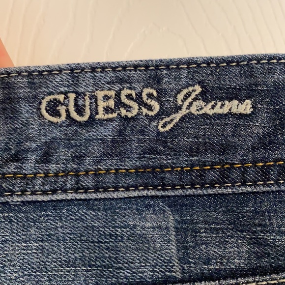 Guess Jean shorts - Picture 6 of 6